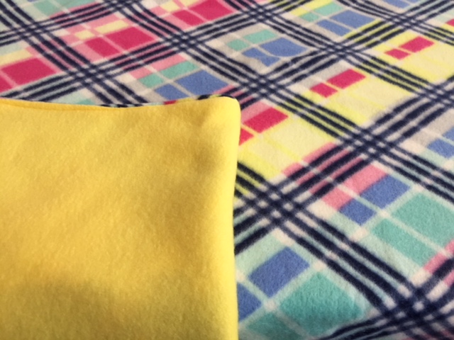 Buddy Blanket Reversible Fleece Yellow Plaid